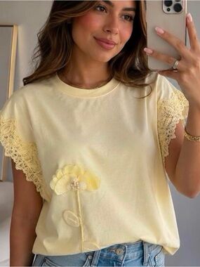 Yellow Lace-Sleeve Floral Appliqué Women's Top